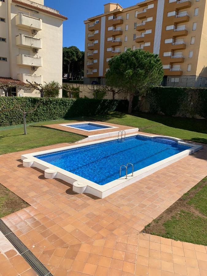 Cosy Apartment In L Escala, 7 Mins Walk To The Closest Beach, Riells L' Escala 외부 사진