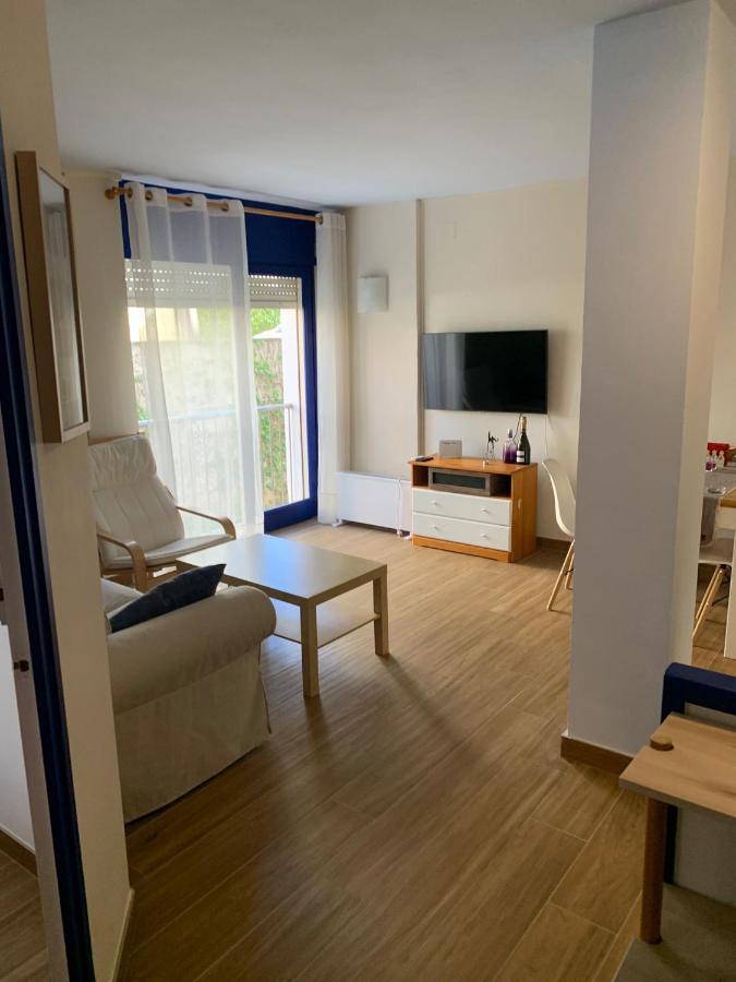 Cosy Apartment In L Escala, 7 Mins Walk To The Closest Beach, Riells L' Escala 외부 사진